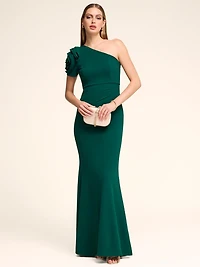 Robe à une épaule avec rosette
