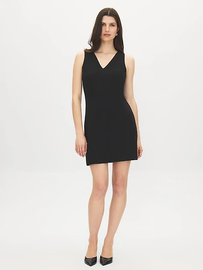Robe en maille sans manches à col V
