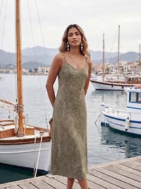Robe nuisette mi-longue à imprimé de feuilles