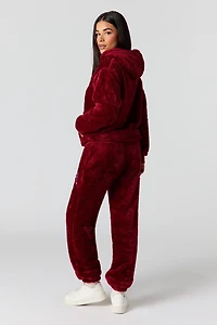 Jogger en similifourrure avec motif brodé
