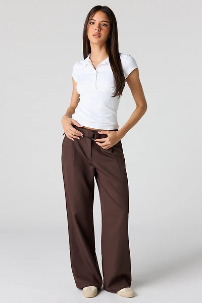 Pantalon habillé à jambe droite avec ceinture