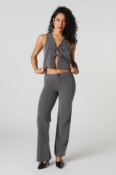 Pantalon habillé à fines rayures