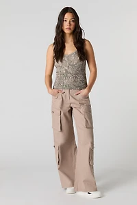 Pantalon cargo à jambe droite et multiples poches