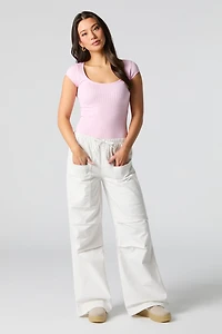 Pantalon cargo à jambe large avec taille coulissante
