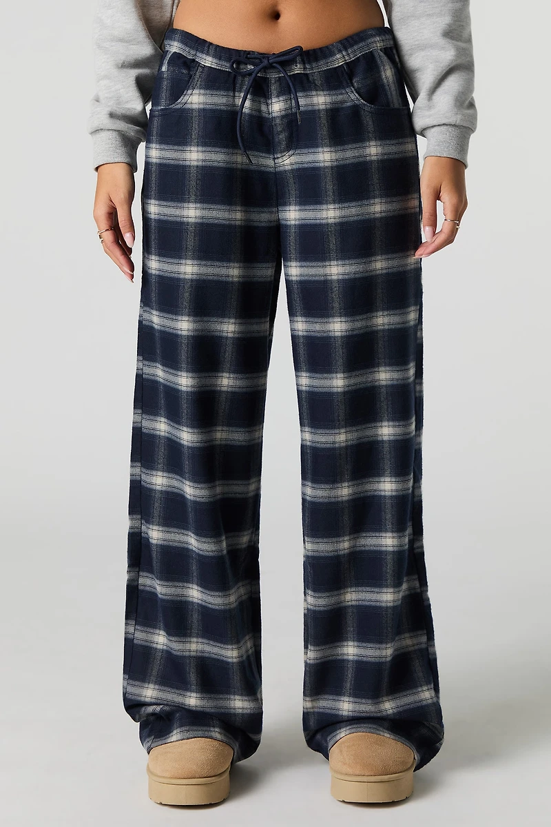 Pantalon à carreaux et jambe large