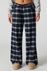 Pantalon à carreaux et jambe large