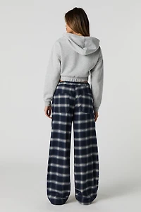 Pantalon à carreaux et jambe large