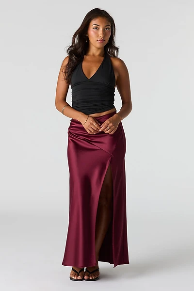 Jupe midi fluide en satin avec fente