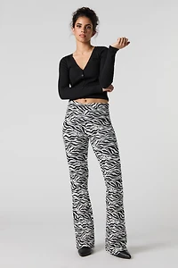 Pantalon évasé doux imprimé à taille repliée