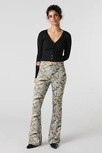 Pantalon évasé doux imprimé à taille repliée