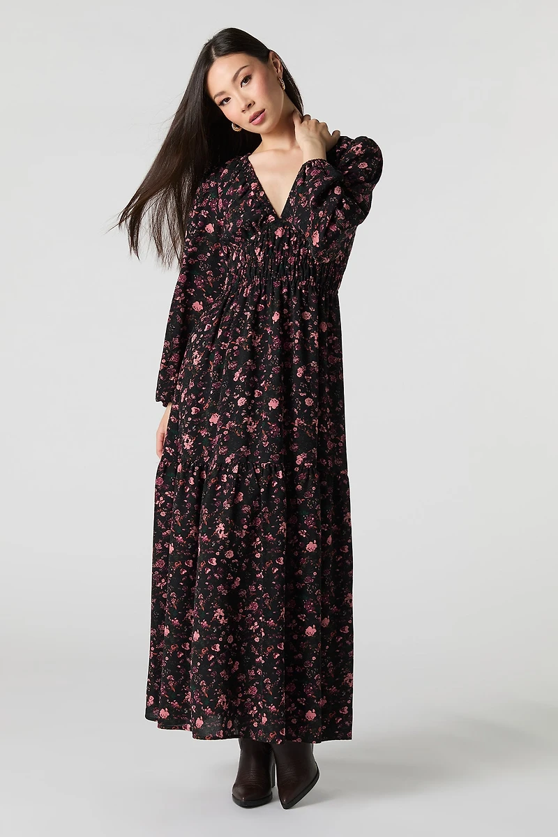 Robe maxi fluide à manche longue et col en V