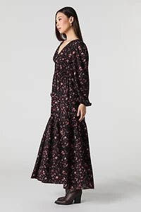 Robe maxi fluide à manche longue et col en V