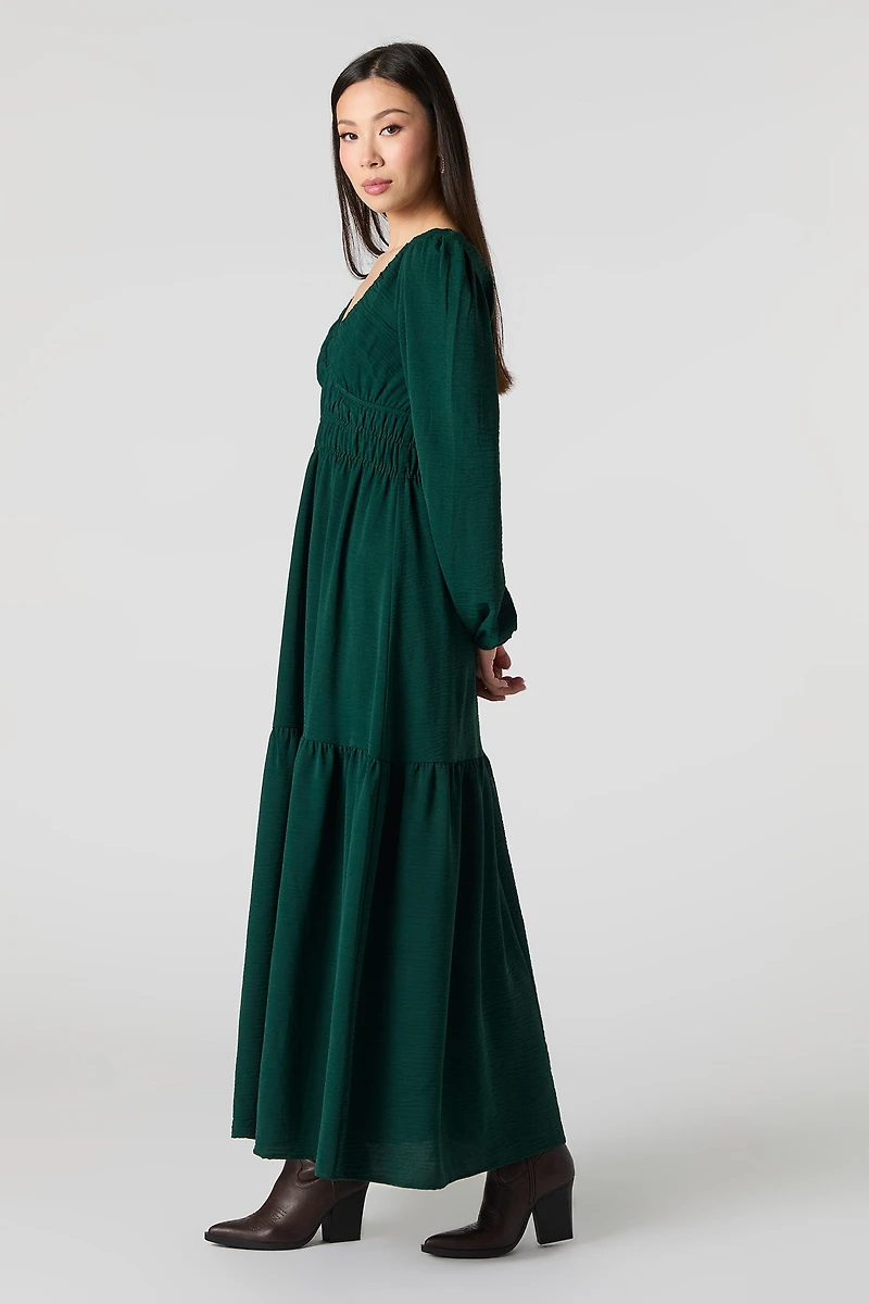 Robe maxi fluide à manche longue et col en V