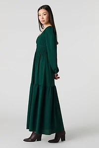 Robe maxi fluide à manche longue et col en V