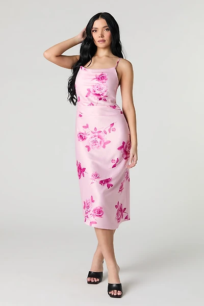 Robe midi à enfiler en satin avec col châle