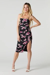 Robe midi en filet ruché imprimé avec fente latérale