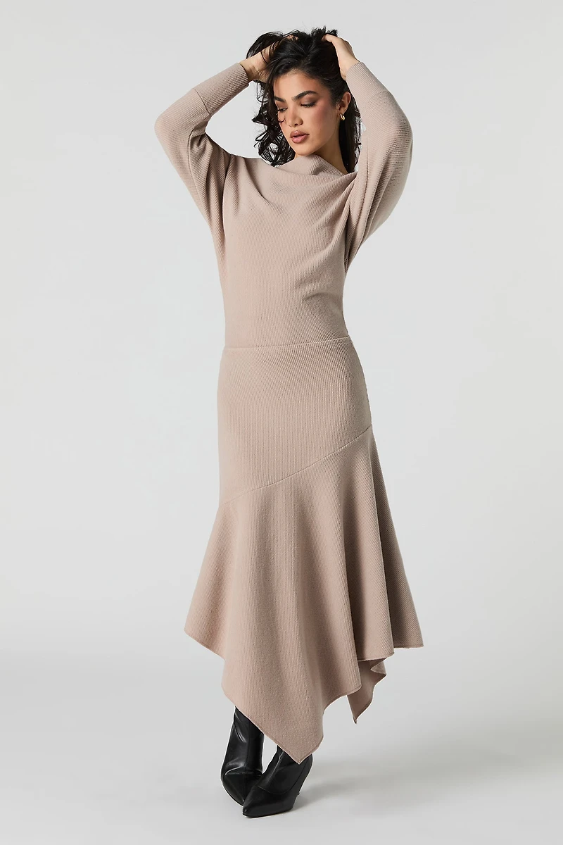 Jupe midi en tricot côtelé asymétrique