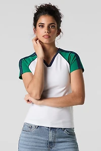 Contrast V-Neckline T-Shirt