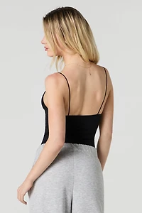 Maillot sans couture avec bonnets intégrés et encolure en coeur