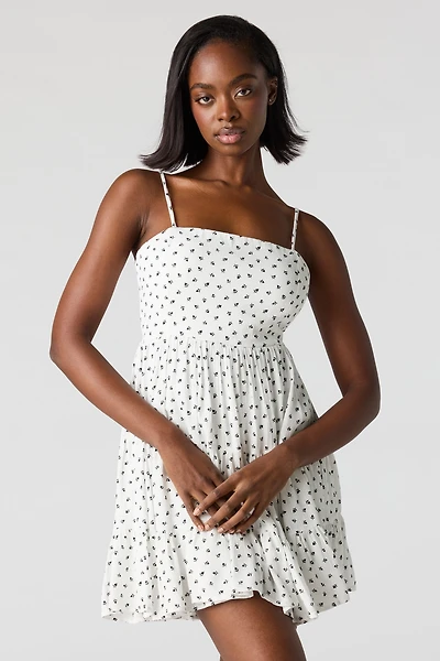 Minirobe volantée sans soutien-gorge intégré