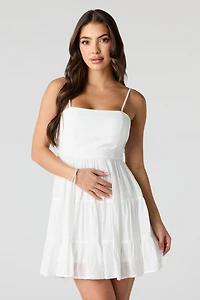 Minirobe volantée sans soutien-gorge avec attache au dos