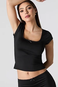 T-shirt profilé avec boucle