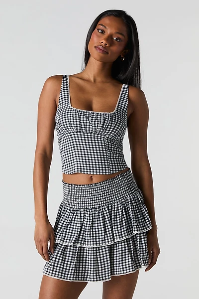 Camisole à carreaux et encolure carrée
