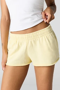 Short court en tissu bouclé luxueux