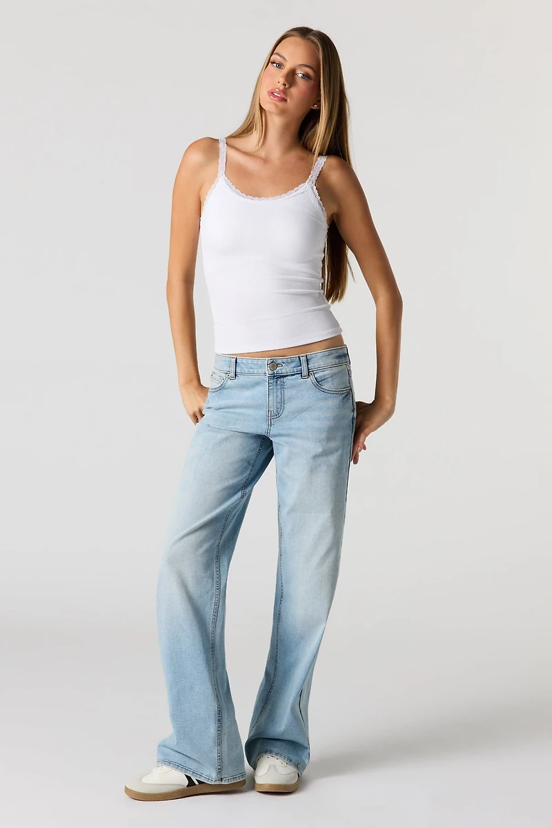 Jean baggy à taille basse pâle