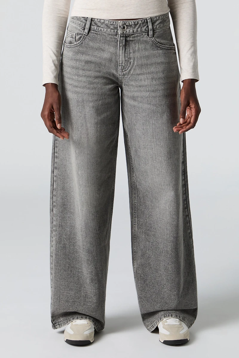 Jean baggy délavé gris à taille basse