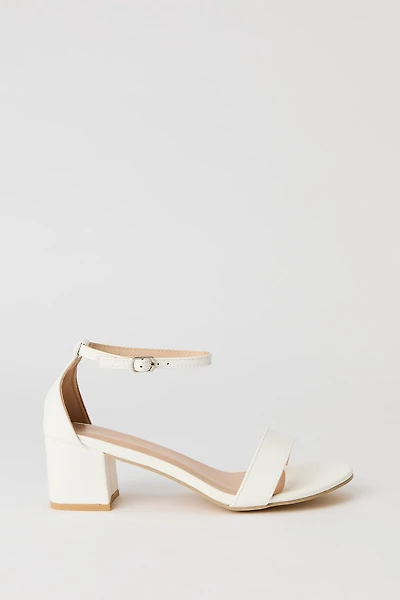 Escarpins avec brides en similicuir