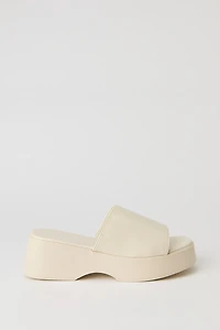 Sandales à talon compensé en similicuir