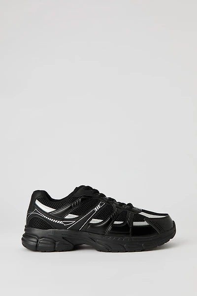 Chunky Mesh Sneaker