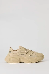 Chunky Mesh Sneaker