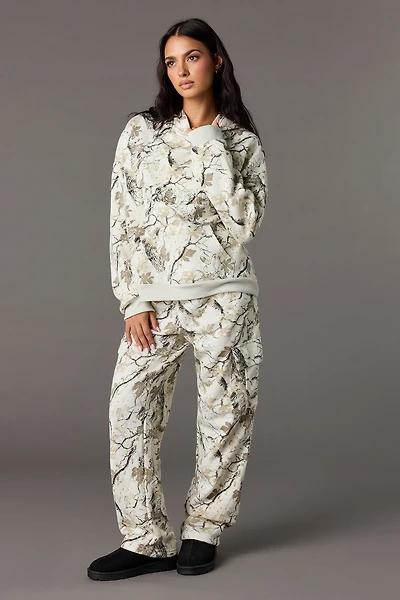 Playboy Wide Leg Cargo Sweatpant