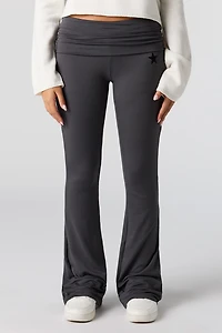 Legging à jambe évasée avec motif brodé