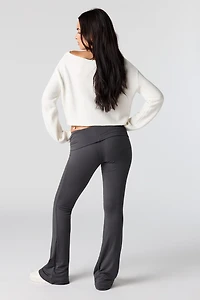 Legging à jambe évasée avec motif brodé