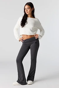 Legging à jambe évasée avec motif brodé