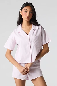 Ensemble pyjama avec haut boutonné rayé et short