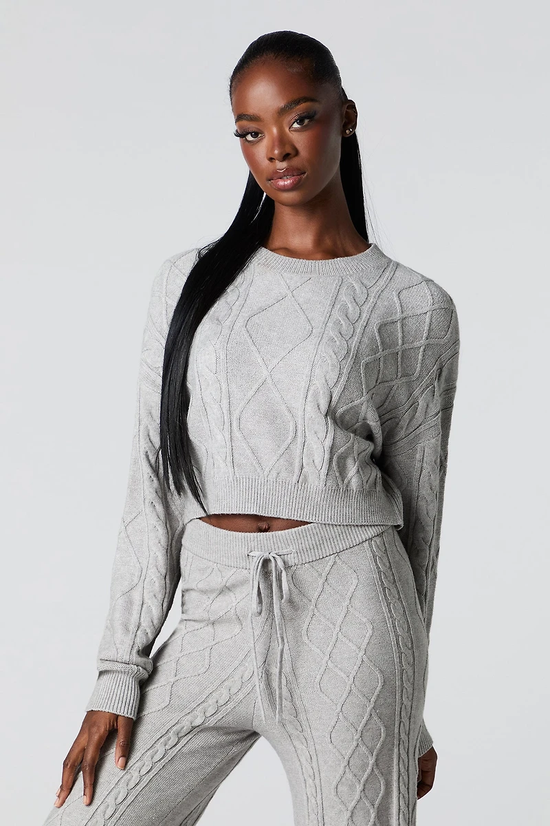 Chandail carré en tricot torsadé