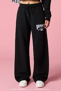 Pantalon d'entraînement à jambe large en molleton imprimé Kuromi™