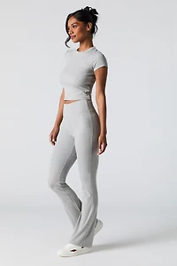 Pantalon Active côtelé doux à jambe évasée
