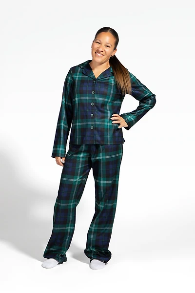 Womens Fammy Jammies Festive Flannel Pajama Set