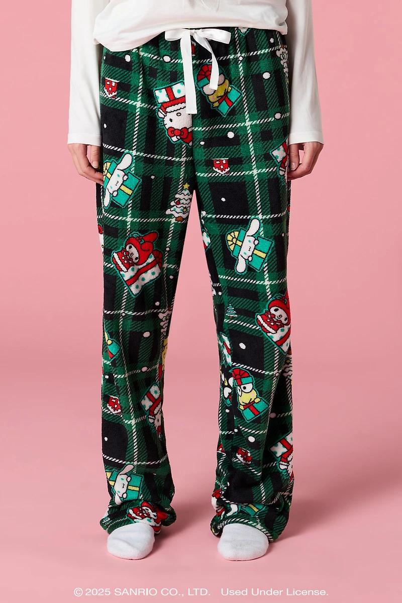 Hello Kitty® and Friends Womens Christmas Pajama Set