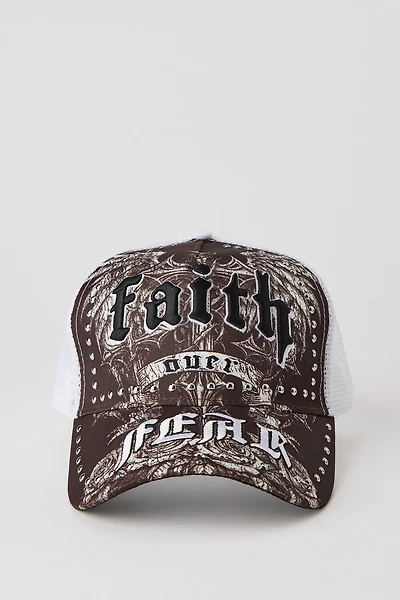 Casquette de camionneur cloutée