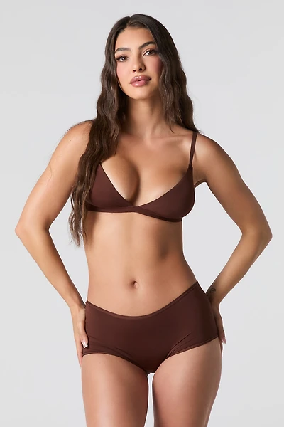 Ensemble avec bralette triangulaire et culotte garçonne