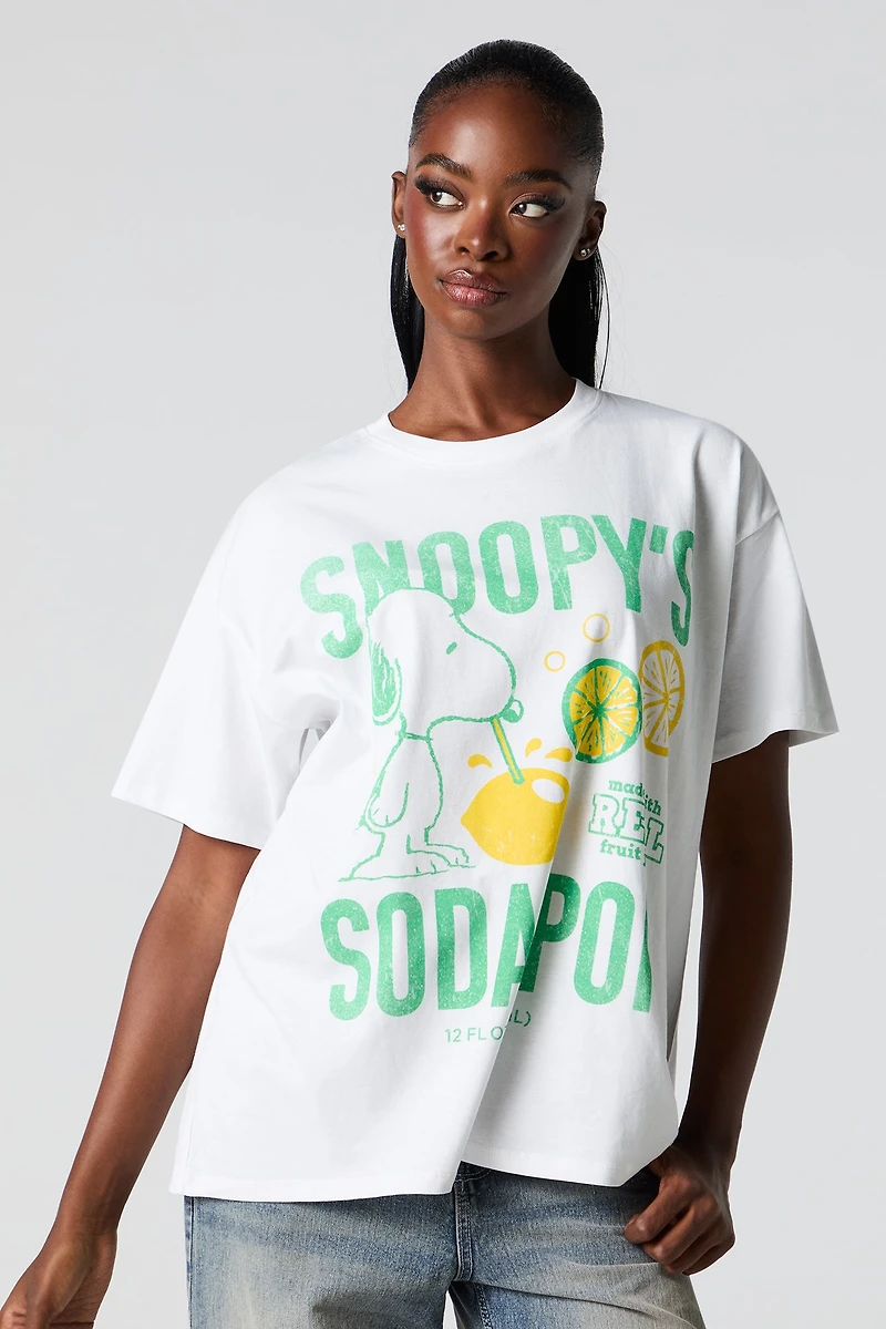 T-shirt de coupe garçonne à imprimé Snoopy Soda