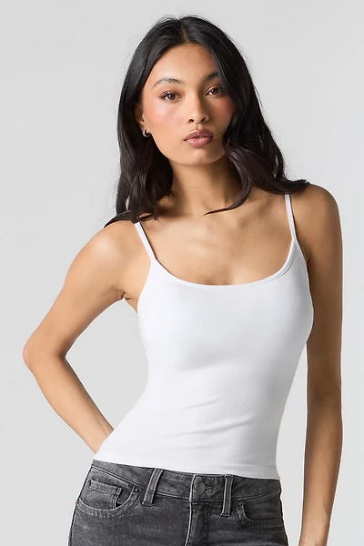 Camisole côtelée à bonnets intégrés et encolure ronde