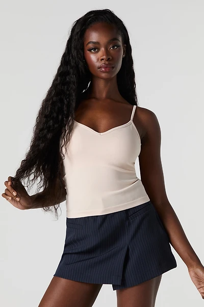 Camisole côtelée sans couture à bonnets intégrée et encolure en cur
