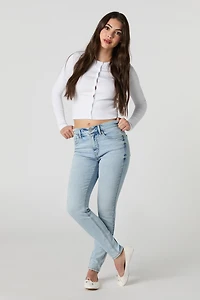 Jean ajusté extensible à taille haute